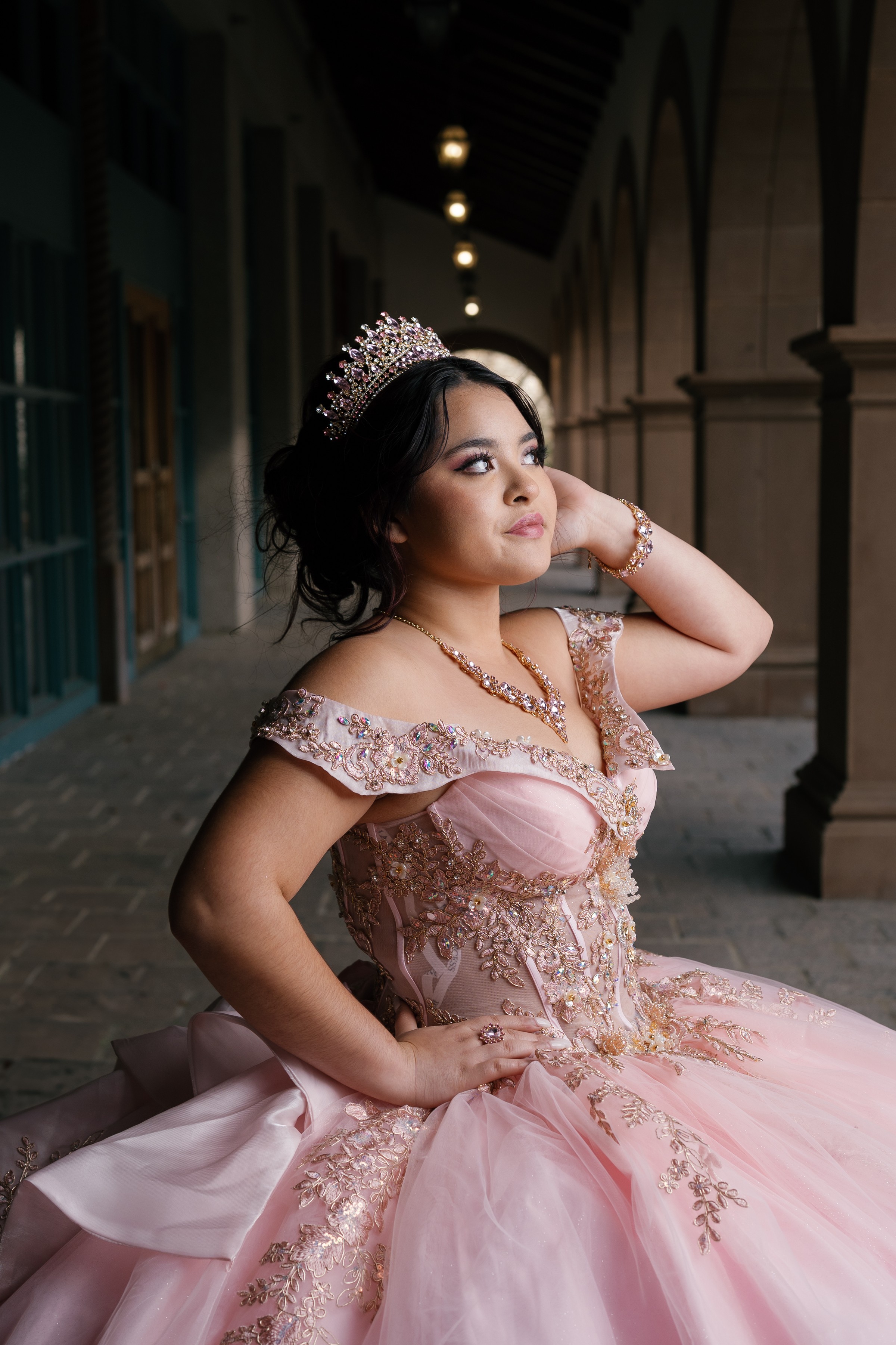 Mandalay Canal Quince family photo 5 by 12img