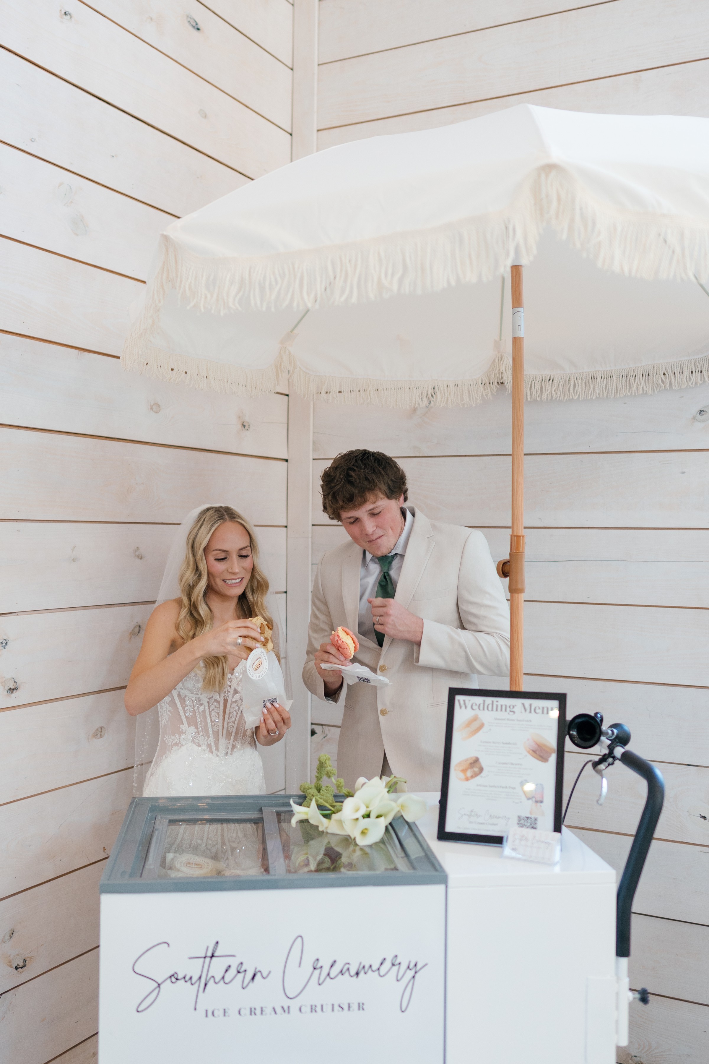 the establishment barn wedding photo 3 by 12img