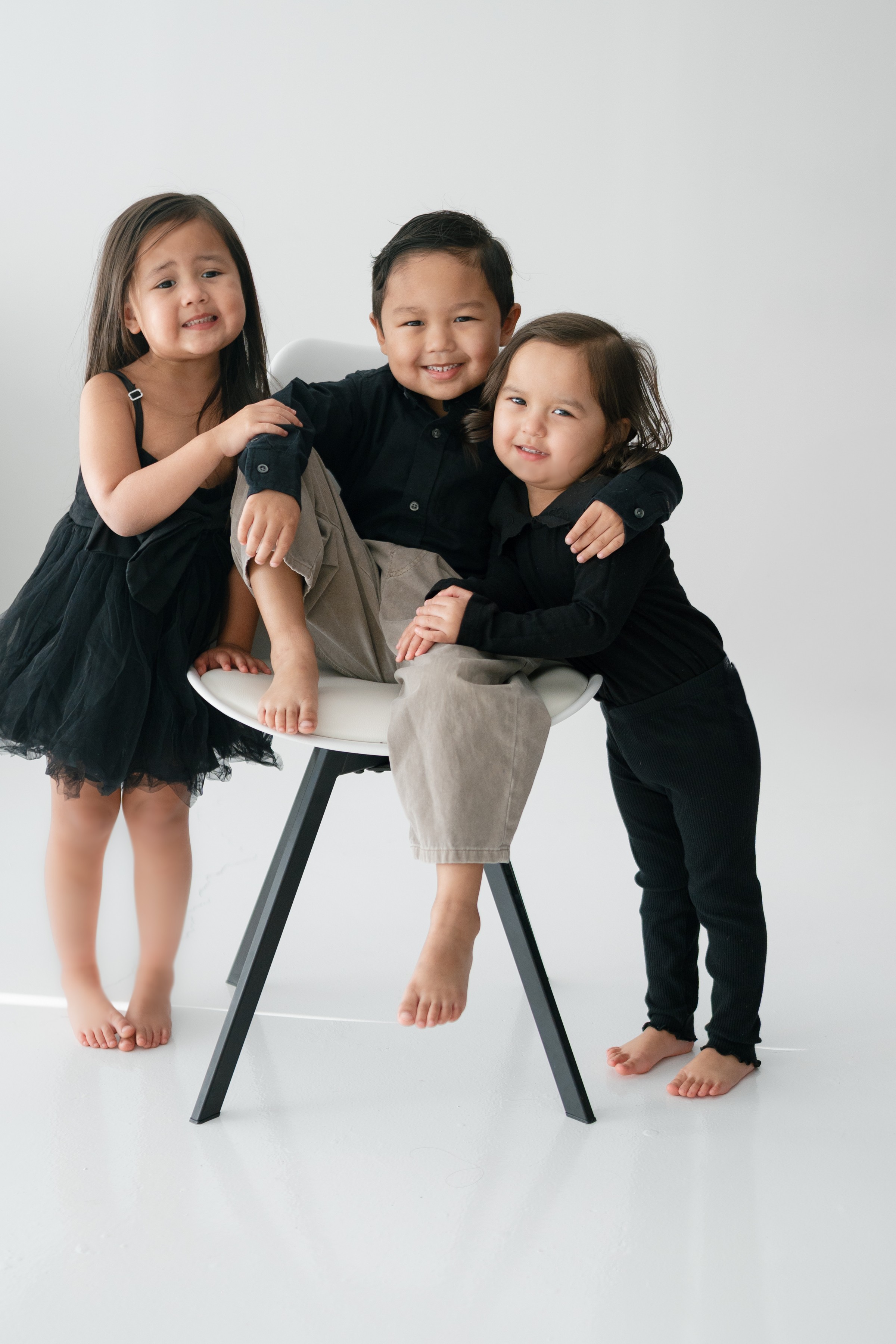 Nguyen Family family photo 6 by 12img