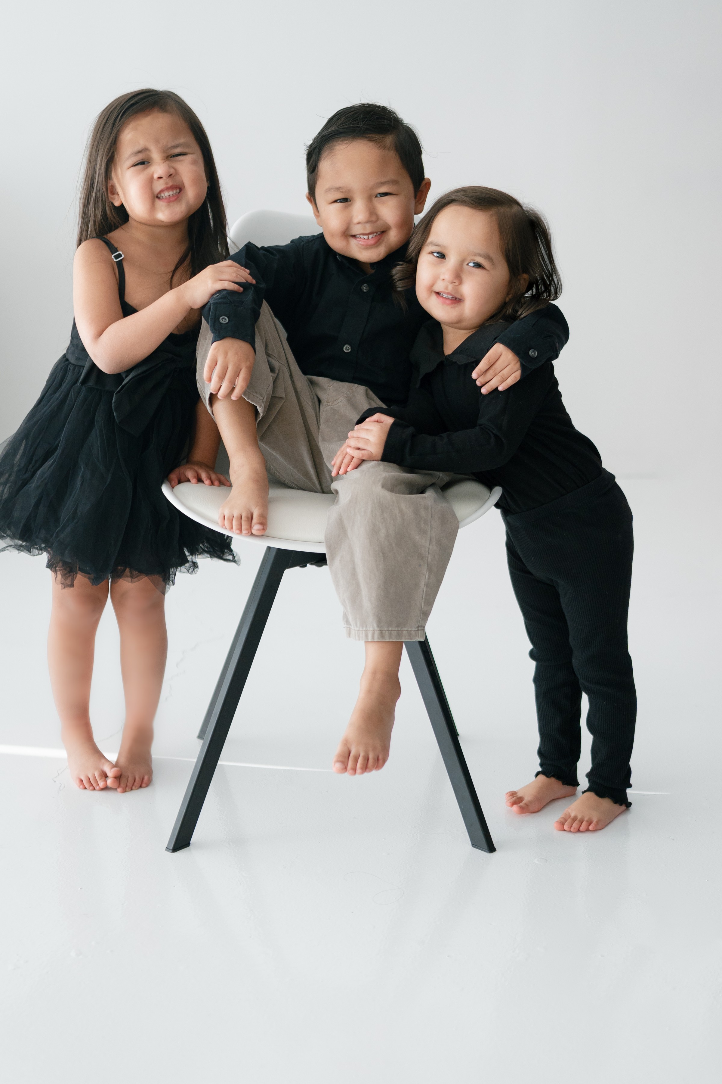 Nguyen Family family photo 4 by 12img